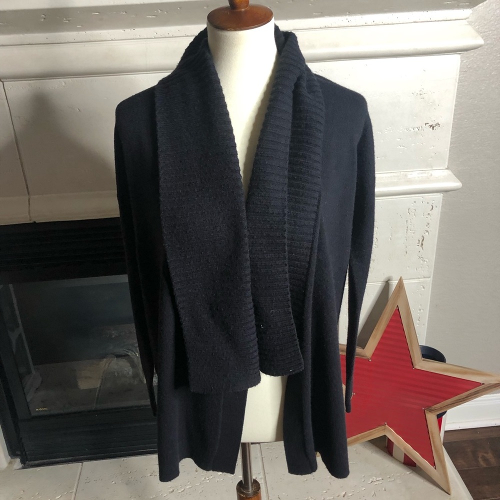 Ann Taylor thick navy cardigan, size large.